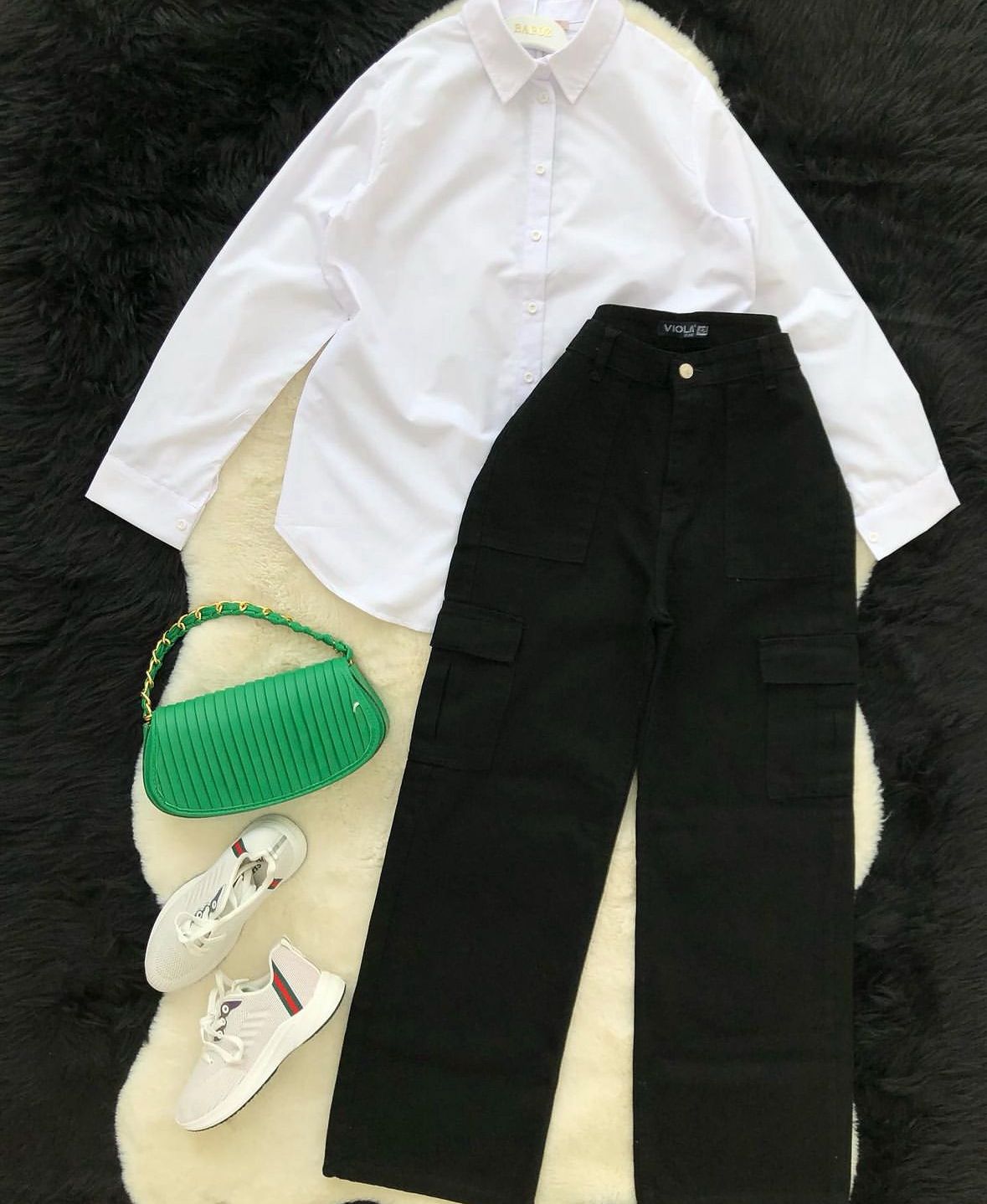 Button Shirt With Wide Leg Jeans