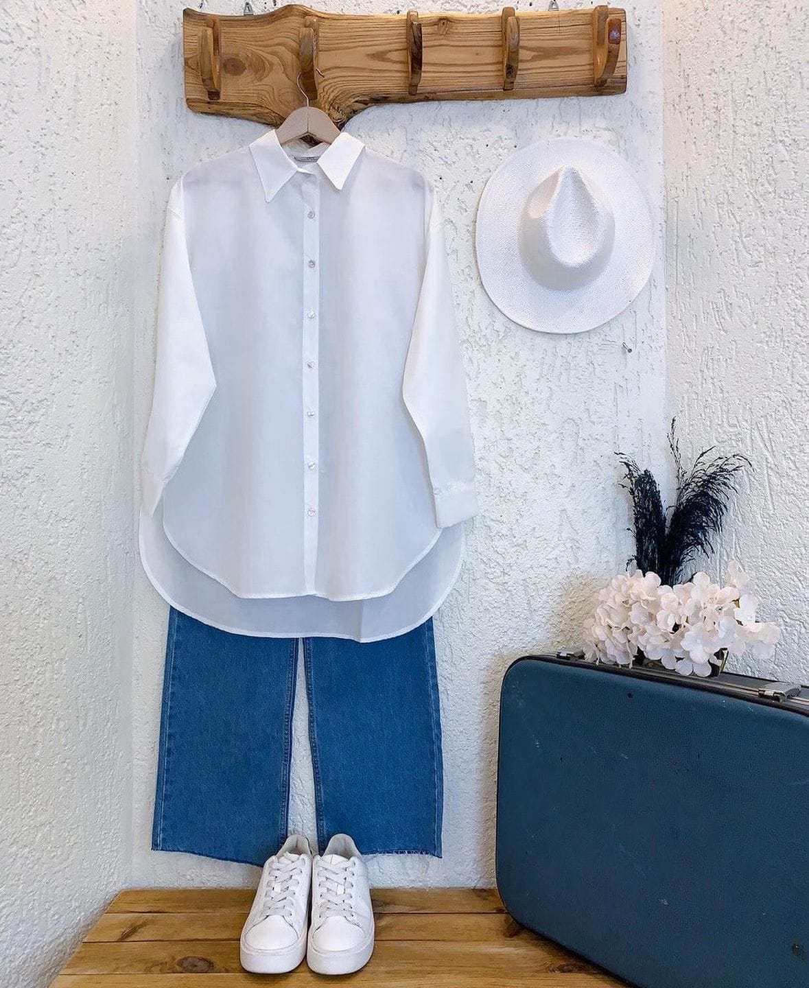 Button Shirt With Wide Leg Jeans