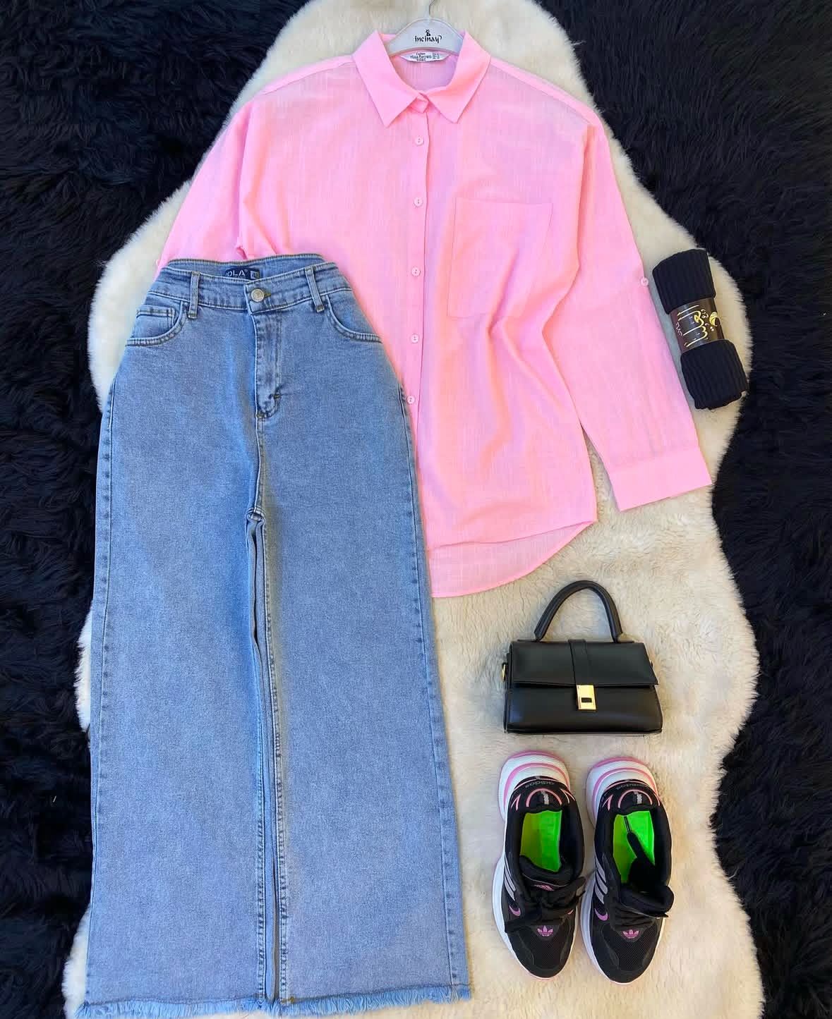 Button Shirt With Wide Leg Jeans