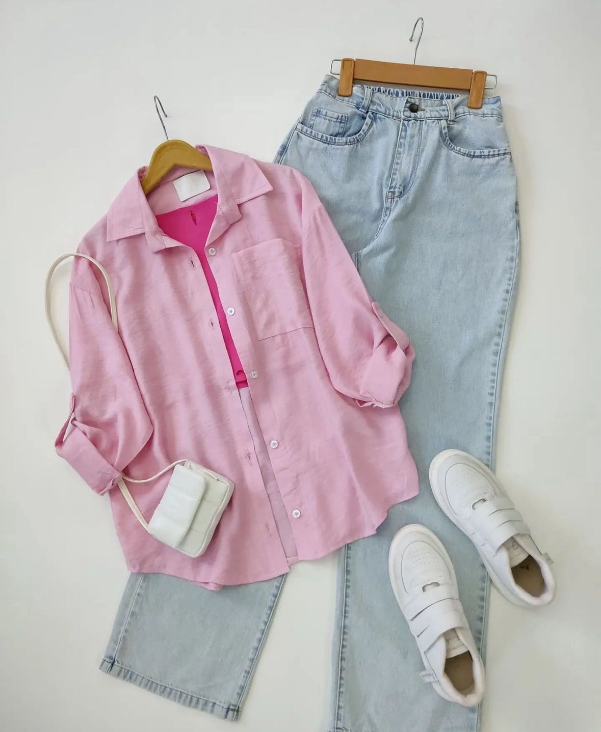 Button Shirt With Wide Leg Jeans